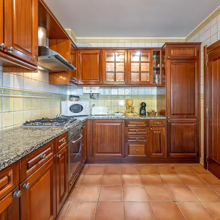 Casa 7 Vales Holiday home