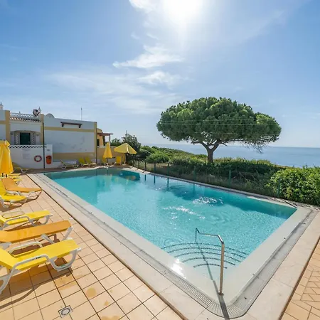 Casa 7 Vales Holiday home